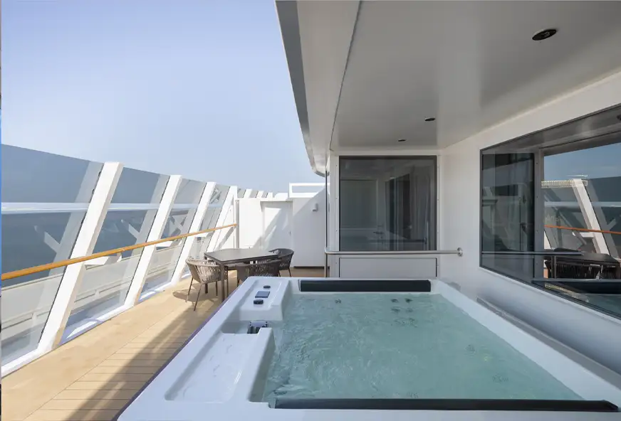 YC3 Suite Royal MSC Yacht Club